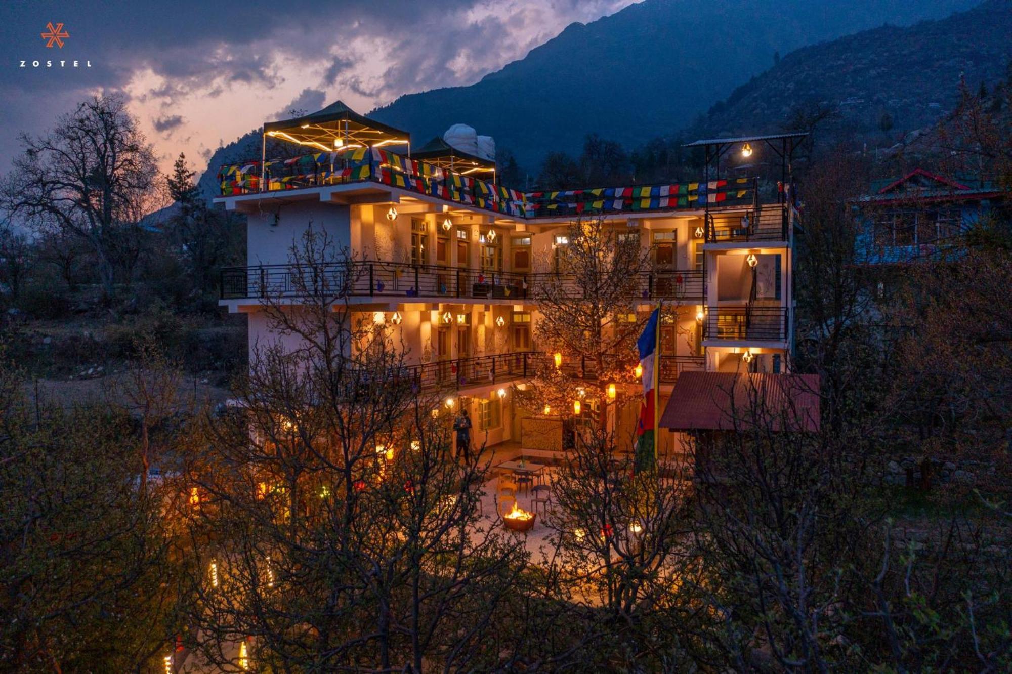 Zostel Sangla Hostel Bagian luar foto
